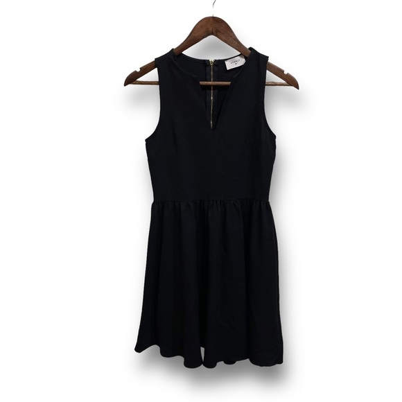 Everly‎ Split V Neck Midi Dress Black Size Small 15 x 34 (Flawed) Small 15 x 34 - Picture 1 of 5